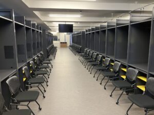 プロスポーツチームの練習場新設に伴う<br>特注専用ロッカーの最適化設計 | サムネイル画像
