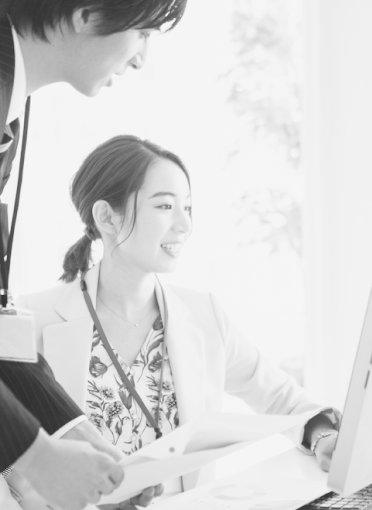 イメージ画像（グレースケール） | 採用情報