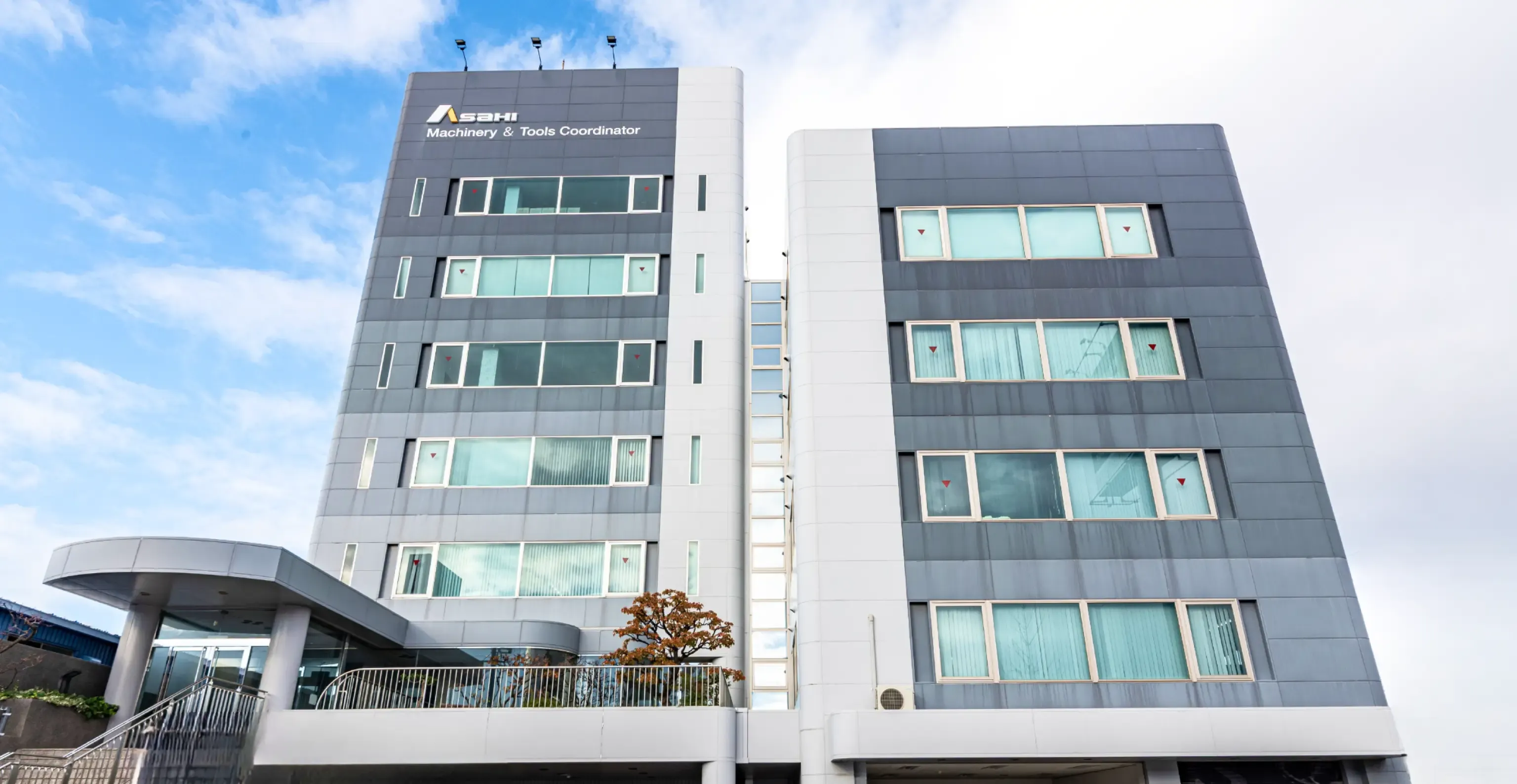 MV背景画像 | 採用情報